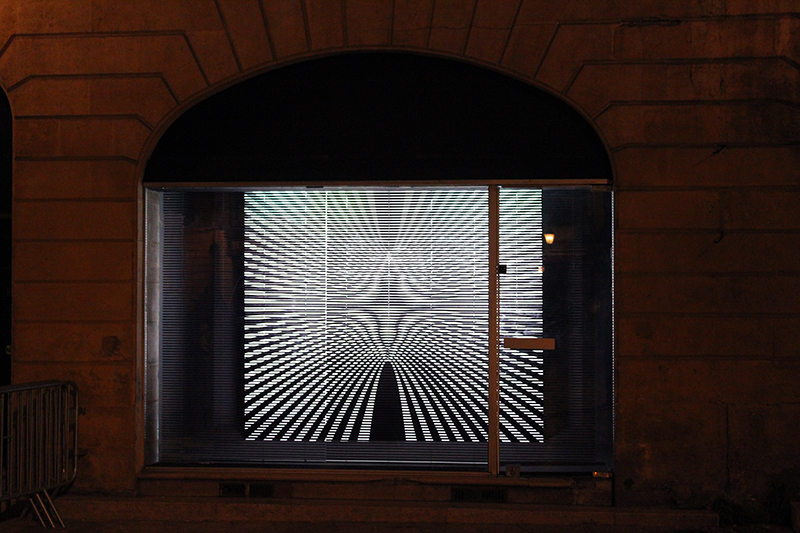 exposition hyperespace, crystal palace sur une invitation de Zebra 3/Buy-Self, place du parlement, Bordeaux